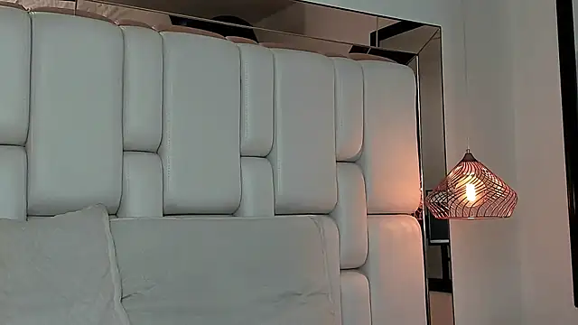 Snapshot of AngellsCollings chatting on 02.06.25 AngellsCollings online show from 02.06.25