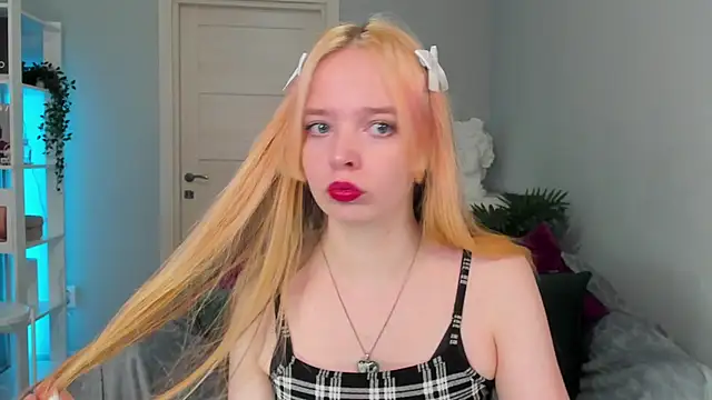 Snapshot of Bellla_Murrr chatting on 02.09.25 Bellla Murrr online show from 02.09.25