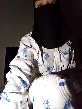 Milan-88 online show from 10.25.25