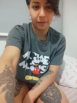 MaiPandora online show from 12.18.25