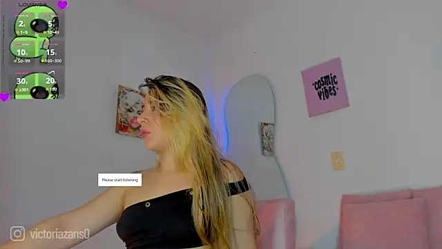 Snapshot of Vickyallien chatting on 05.27.26 Vickyallien online show from 05.27.26