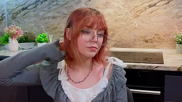 AshleyHandley online show from 02.13.25