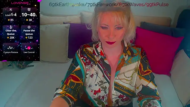 Lex McQueen online show from 02.23.26