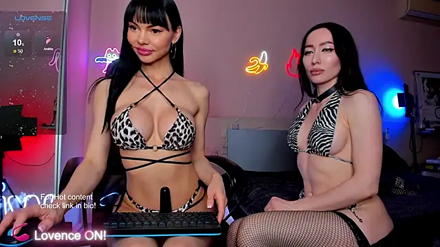 AmyLeeplay online show from 02.19.25