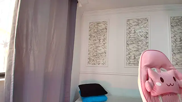 Danella houston online show from 02.11.26