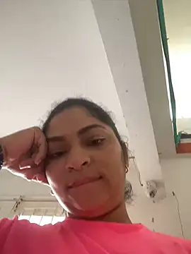 Snapshot of Tana_latin chatting on 02.14.25 Tana latin online show from 02.14.25