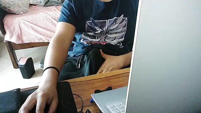 Snapshot of optimalperformance7093 chatting on 02.13.25 optimalperformance7093 online show from 02.13.25