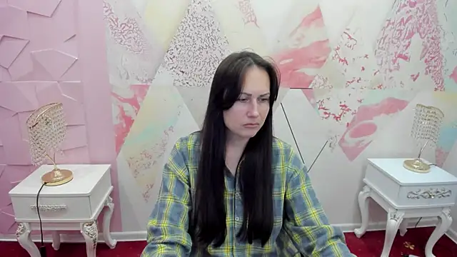 Snapshot of Ember_Veil chatting on 02.10.25 Ember Veil online show from 02.10.25