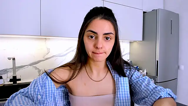 EmiliaZen online show from 02.27.25