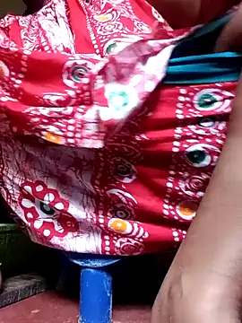 Snapshot of Hot-anjale chatting on 09.18.25 Hot-anjale online show from 09.18.25