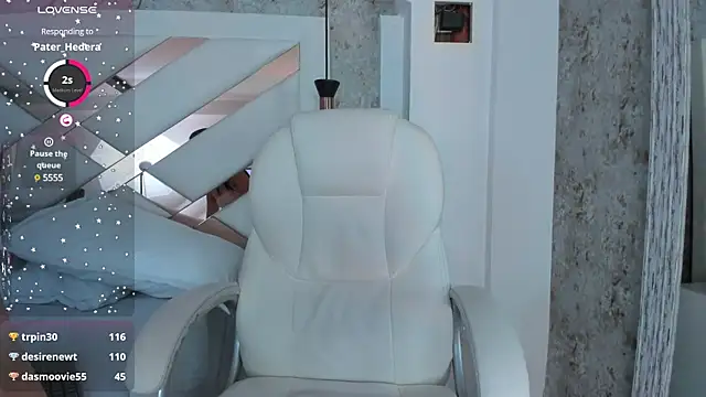 Giselle Lauren online show from 02.19.25