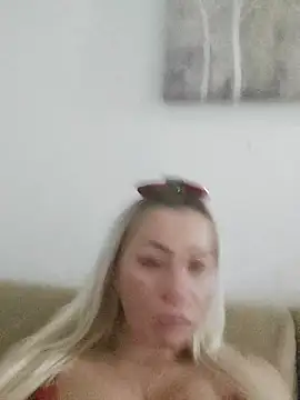 visnjica online show from 12.18.25