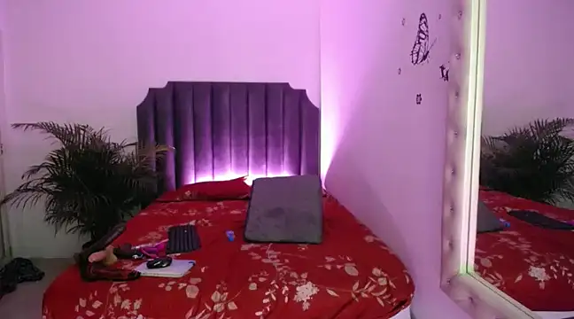 moree Queen online show from 02.09.25