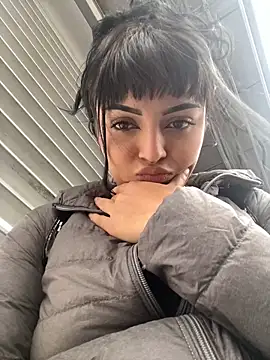 Dulce  Boyd online show from 02.13.25