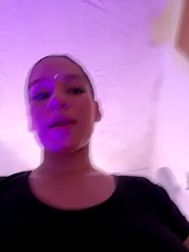 Abbiee 8 online show from 10.24.25