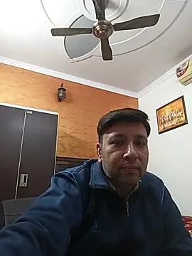 innocentboy1987 online show from 11.10.25