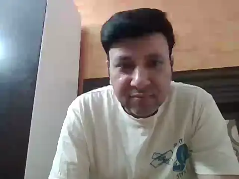 Snapshot of innocentboy1987 chatting on 04.24.26 innocentboy1987 online show from 04.24.26