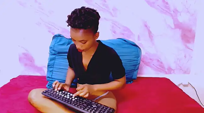 Snapshot of EbonyStarLite69 chatting on 03.12.25 EbonyStarLite69 online show from 03.12.25