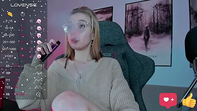 PhilippaAdamas online show from 02.20.25