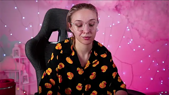 PhilippaAdamas online show from 03.08.25