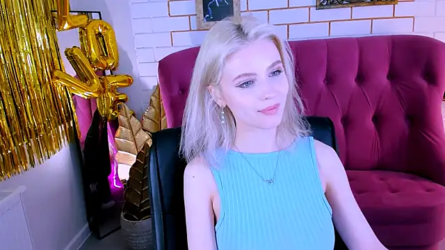 LeonaStane online show from 02.24.25