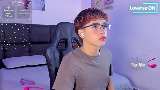 Aiiden 15 online show from 09.23.25