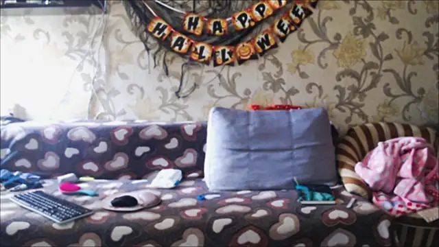 JennyStormy online show from 10.25.25