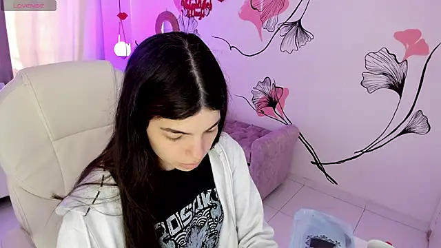 Isabela Fiorelli online show from 02.10.26