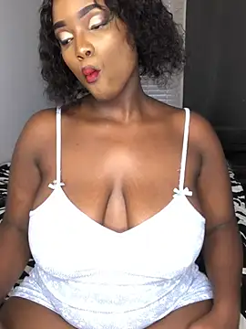 Snapshot of Montana-12 chatting on 03.19.25 Montana-12 online show from 03.19.25