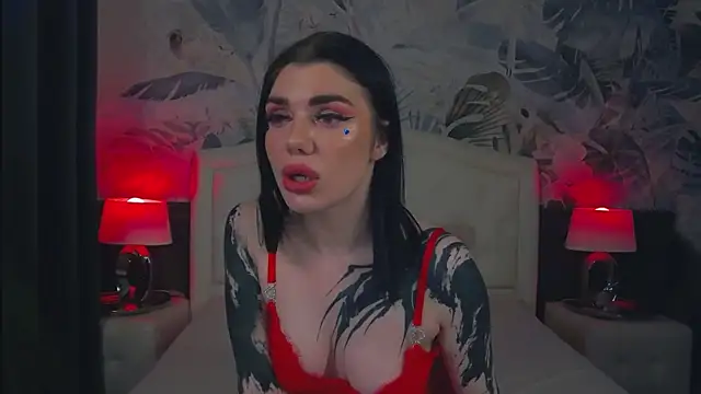 MaeveMoon online show from 03.17.26