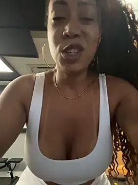 dianagolley420 online show from 02.26.25