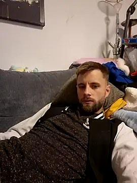 Snapshot of ademandjulia chatting on 10.12.25 ademandjulia online show from 10.12.25