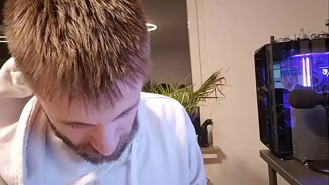 ademandjulia online show from 01.11.26