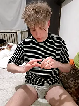 And25bn online show from 04.13.26