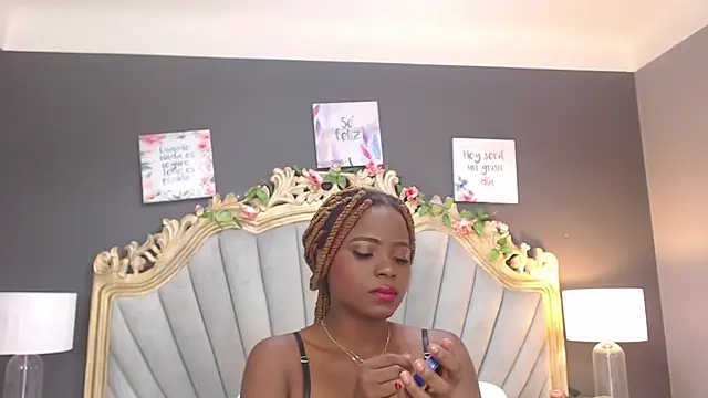 LindaBird online show from 02.18.25