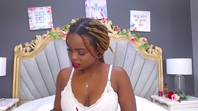 LindaBird online show from 03.20.25