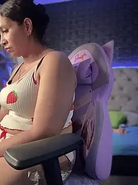 Carola-Ross online show from 03.02.25