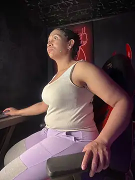 Carola-Ross online show from 03.18.25