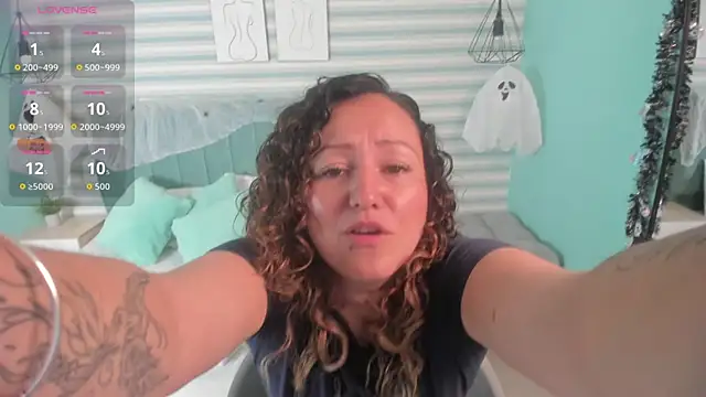 abby apple online show from 10.28.25