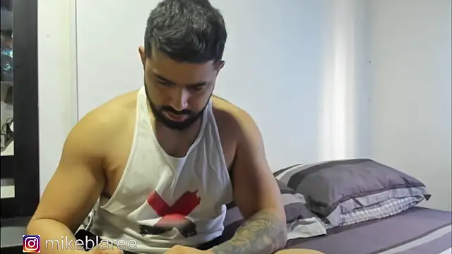 mikeblaree online show from 10.31.25