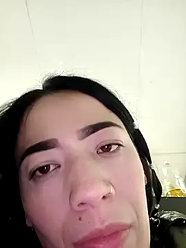 Snapshot of kimbadazz chatting on 02.14.25 kimbadazz online show from 02.14.25