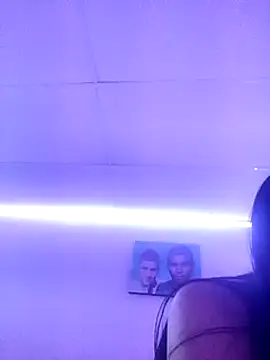 Snapshot of kimbadazz chatting on 02.15.25 kimbadazz online show from 02.15.25