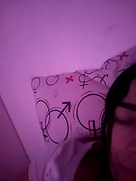 Snapshot of kimbadazz chatting on 02.17.25 kimbadazz online show from 02.17.25