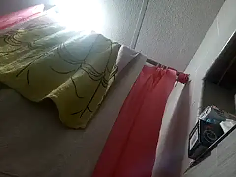 Snapshot of kimbadazz chatting on 02.19.25 kimbadazz online show from 02.19.25