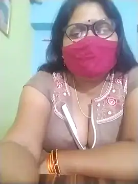 Snapshot of fuunalka chatting on 09.30.25 fuunalka online show from 09.30.25