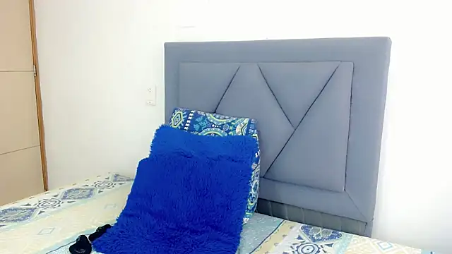 dominic 00 online show from 11.05.25