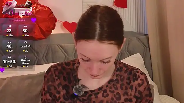 Snapshot of JoYung chatting on 02.16.25 JoYung online show from 02.16.25