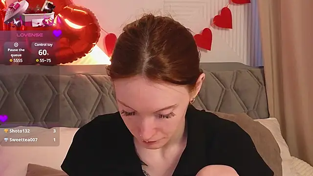 Snapshot of JoYung chatting on 02.17.25 JoYung online show from 02.17.25