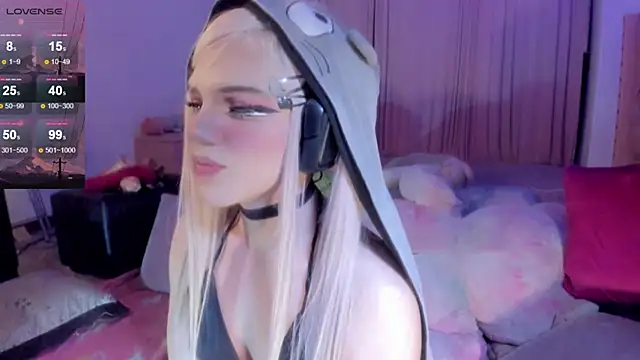 Angelica Reborn online show from 12.15.25