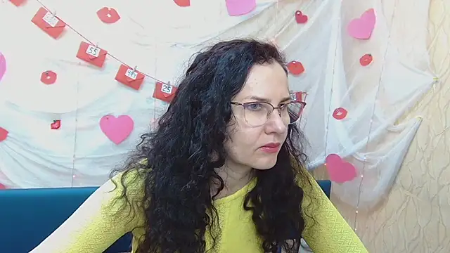 Snapshot of Miroslava_Happi chatting on 02.27.25 Miroslava Happi online show from 02.27.25